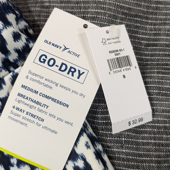 Old Navy High Rise Elevate Crop legging - Picture 8 of 12